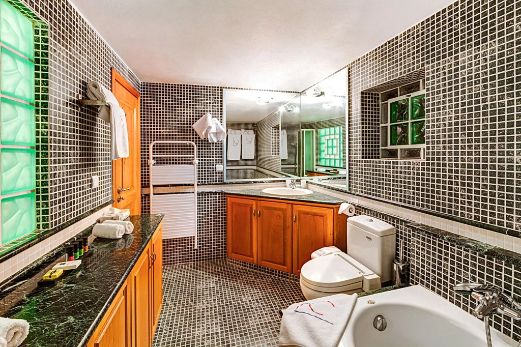 In Camera Art Boutique Hotel