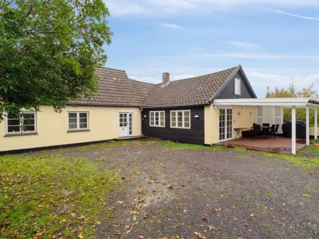 "Edele" - 3.8km from the sea in Bornholm