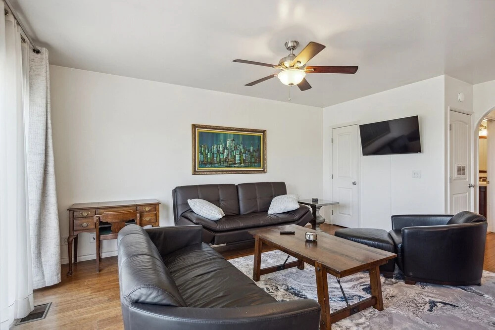 Charming Retreat On West Quince Street 2 Bedroom Condo by RedAwning