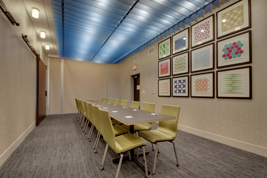 Holiday Inn Express & Suites - Mount Vernon by IHG