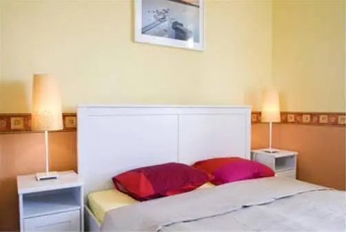 Dream Homes Apartment Etele