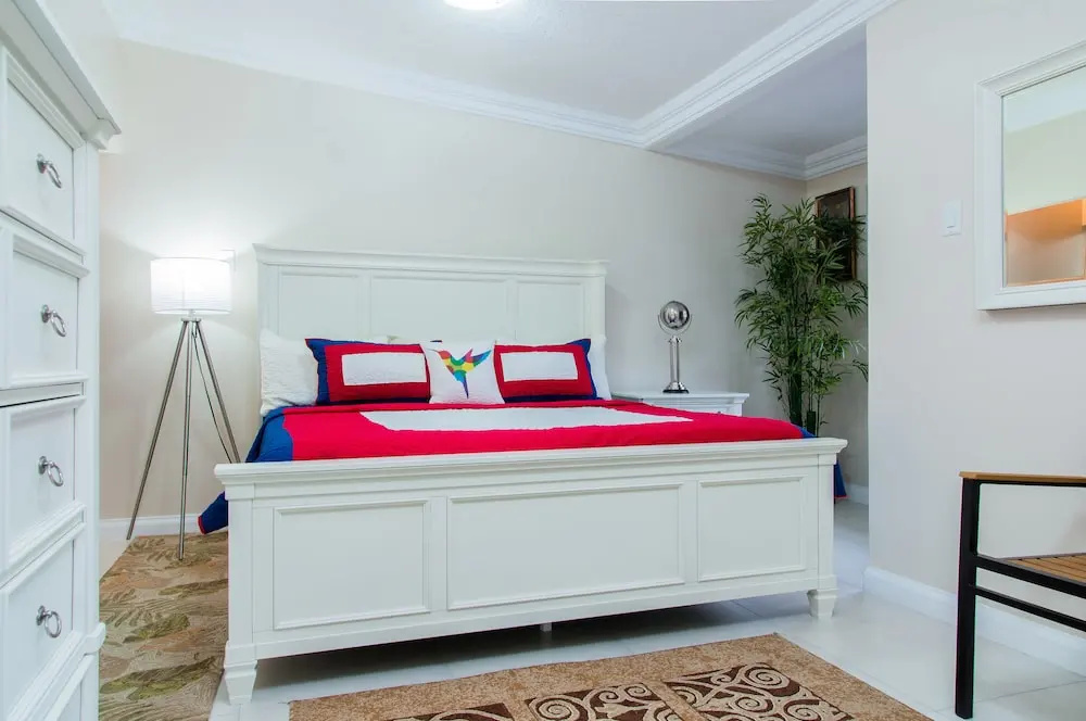 Comlin Bank 13 by Pro Homes Jamaica