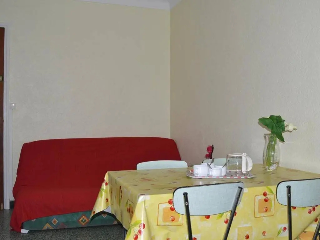 Appartement Argelès-sur-Mer, 1 pièce, 2 personnes - FR-1-225-617
