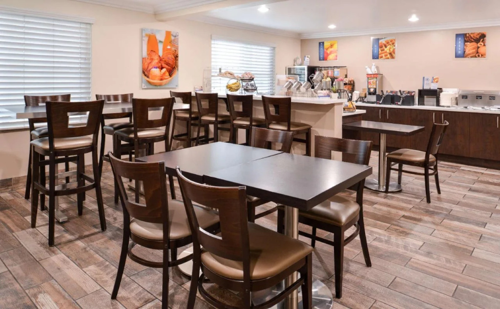 Best Western Airport Plaza Hotel – LAX Airport LA Stadium