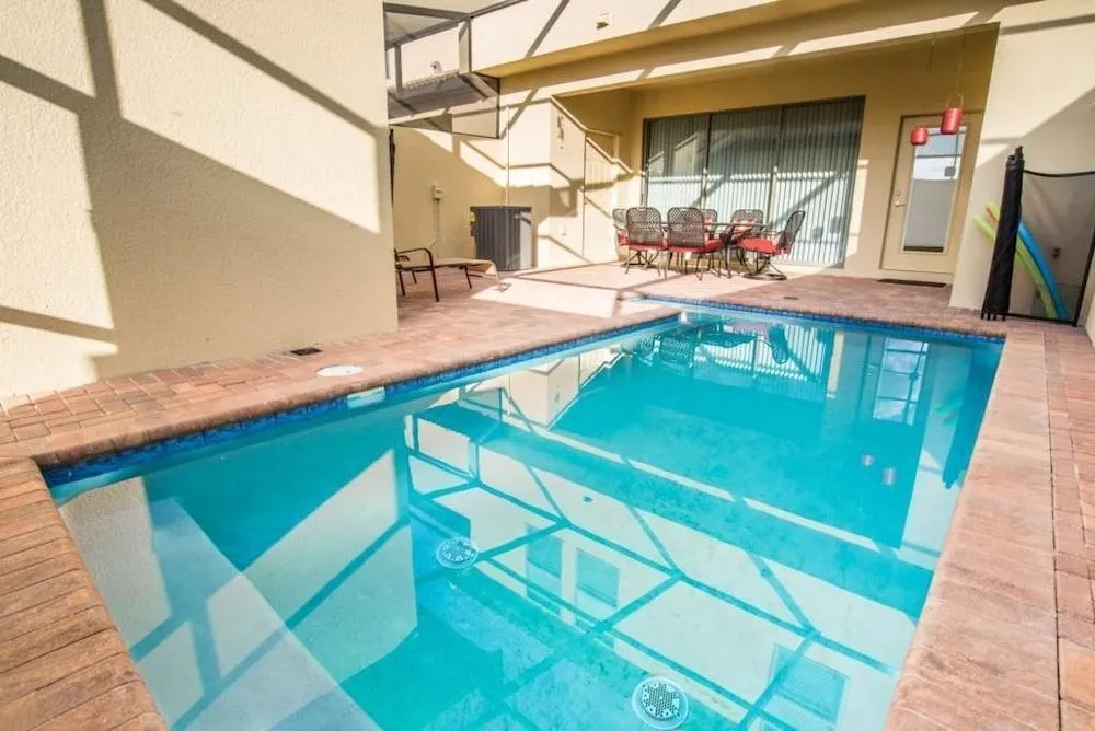 Beautiful Windsor Villa