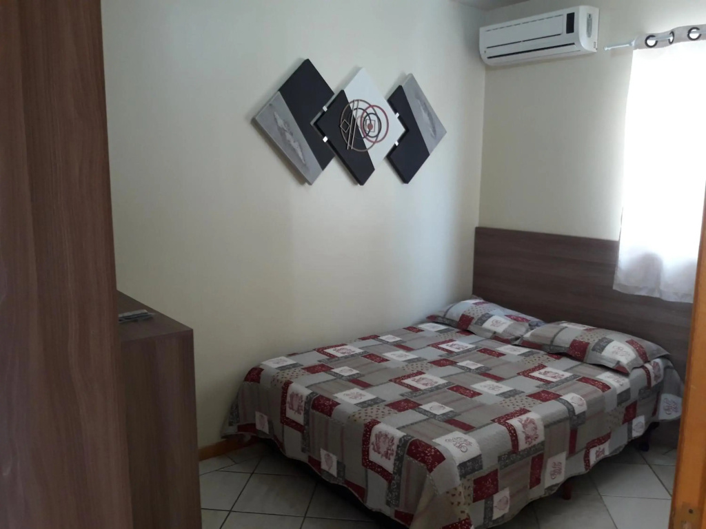 APTO 50M PRAIA NA AVENIDA - 6 PESSOAS, CHURRASQUEIRA, WIFI, SACADA, GARAGEM PARA VEICULOS PEQUENOS! - Residencial Roveda