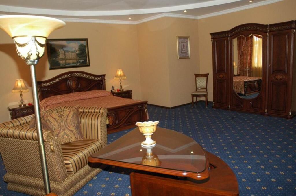 Гранд Отель