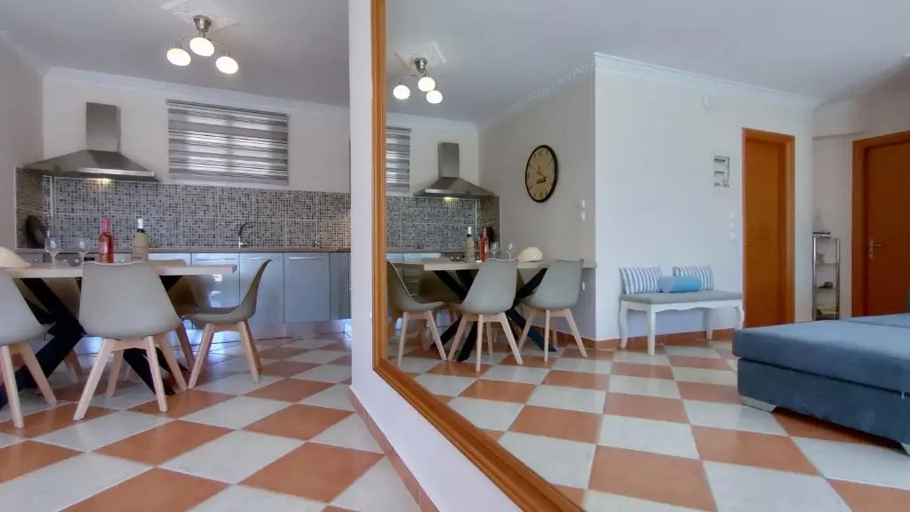 Blue Lagoon Luxury Apartment B2