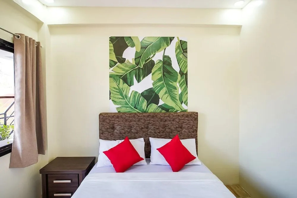 OYO 458 Kathy's Home Garden Suites