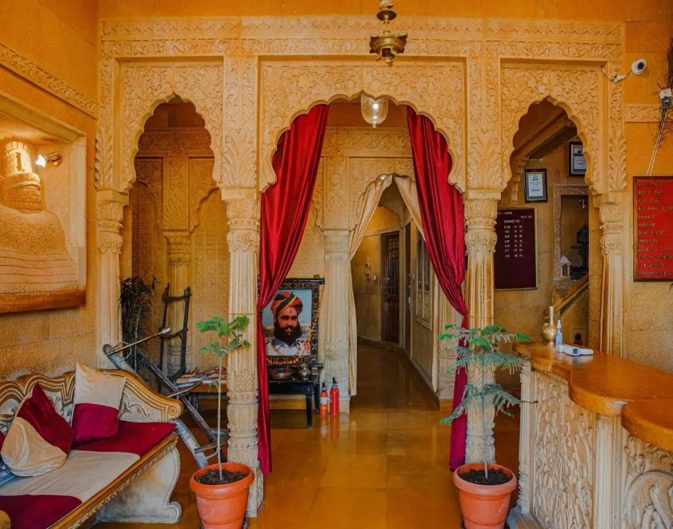 Hotel Lal Garh Fort And Palace