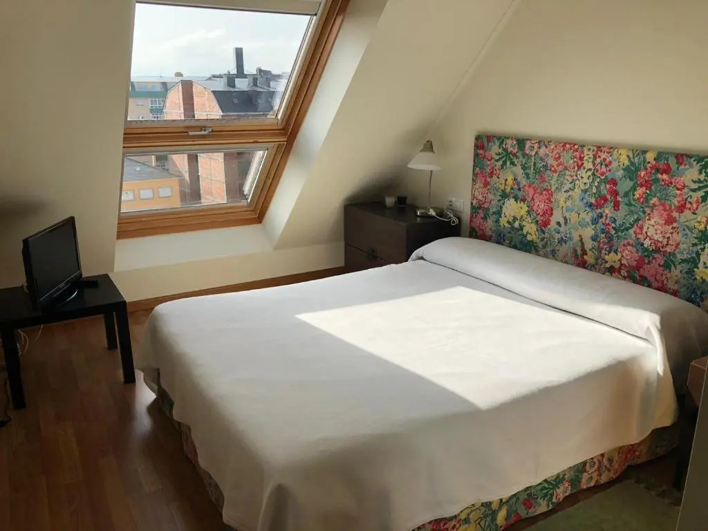 Apartamento para 6 personas con piscina y paddle