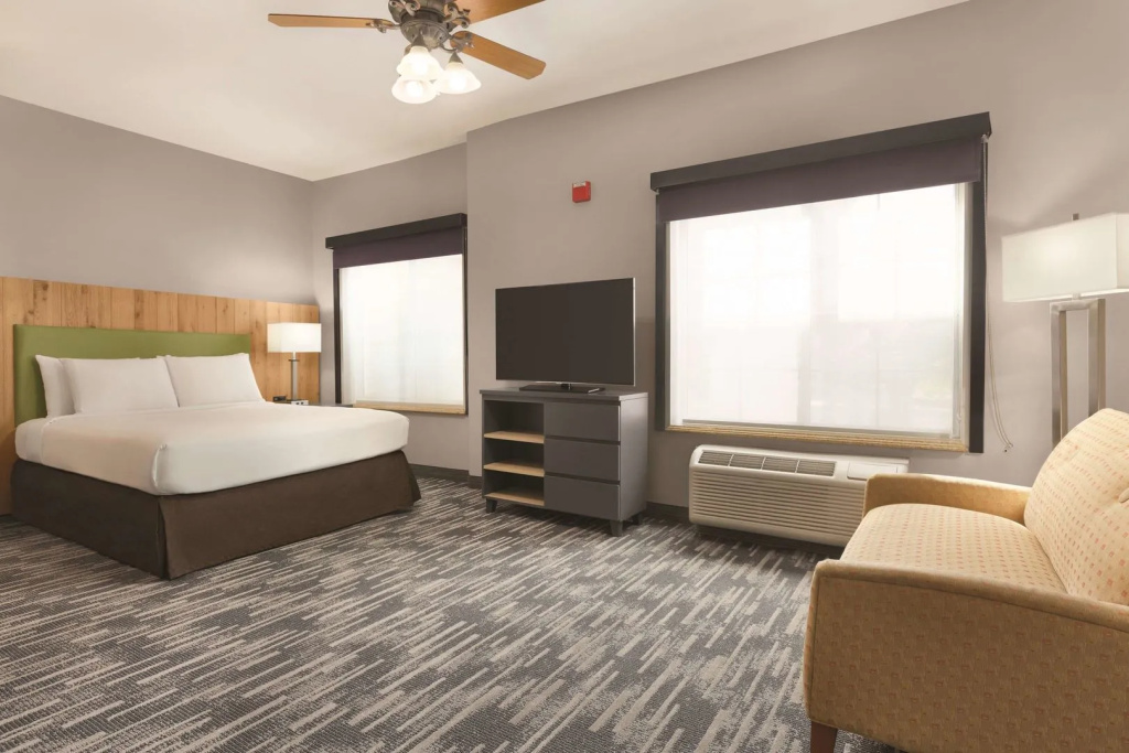 Spark By Hilton Redlands