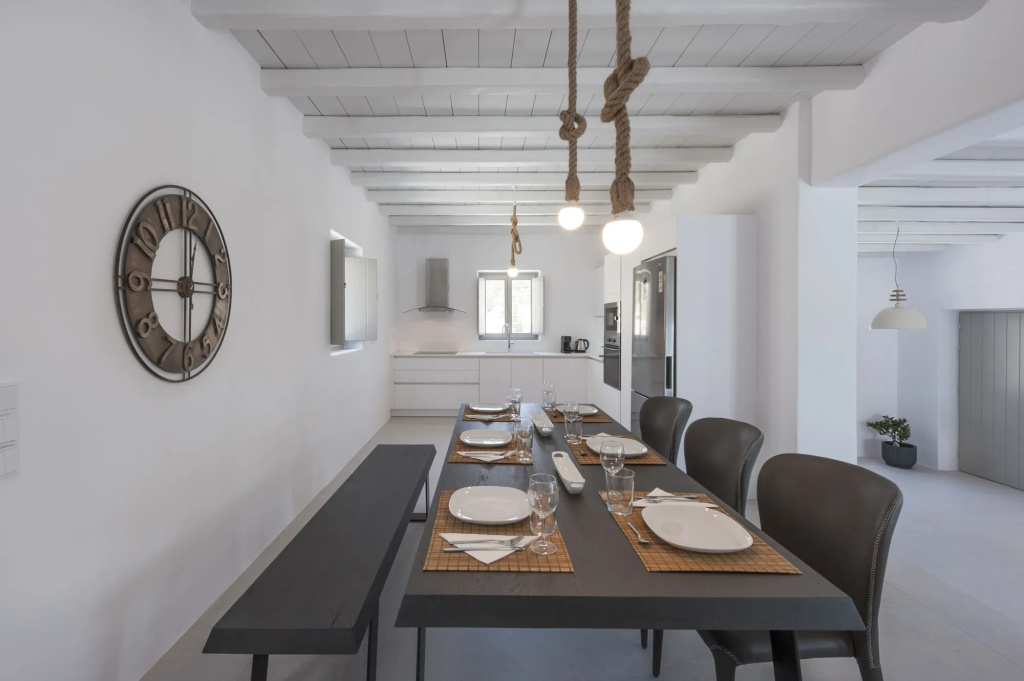 Niriides Luxury Villas