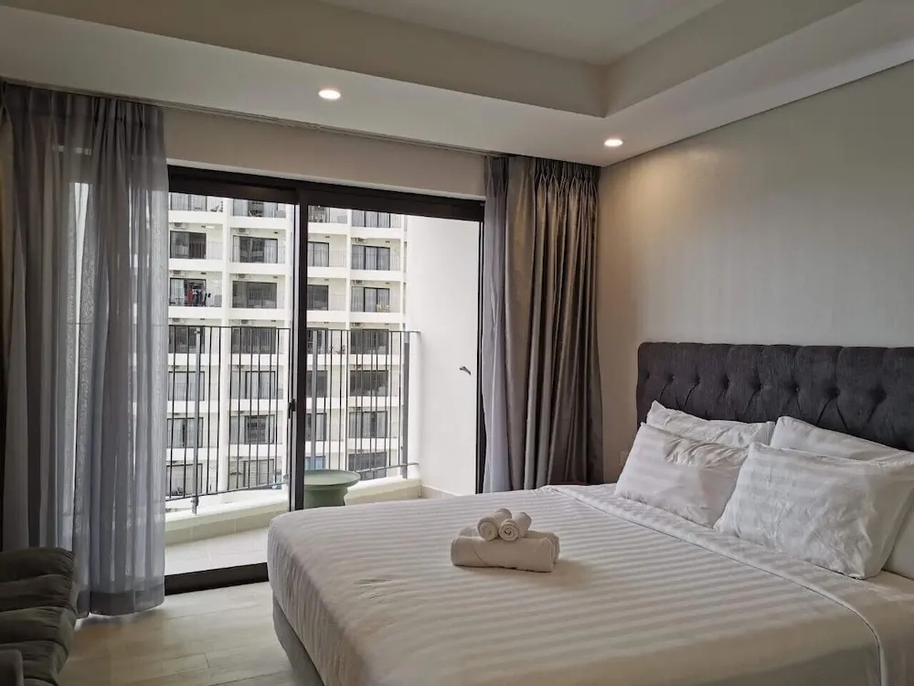 Gold Coast Nha Trang Luxury Apartment - Ocean View