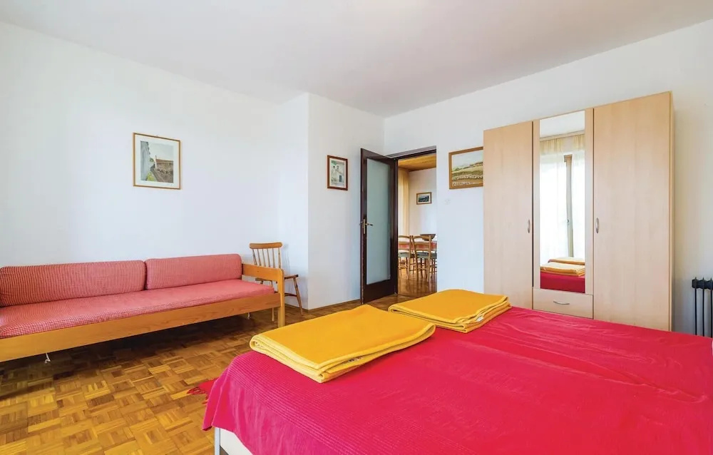 Awesome Home in Krk With Wifi and 3 Bedrooms