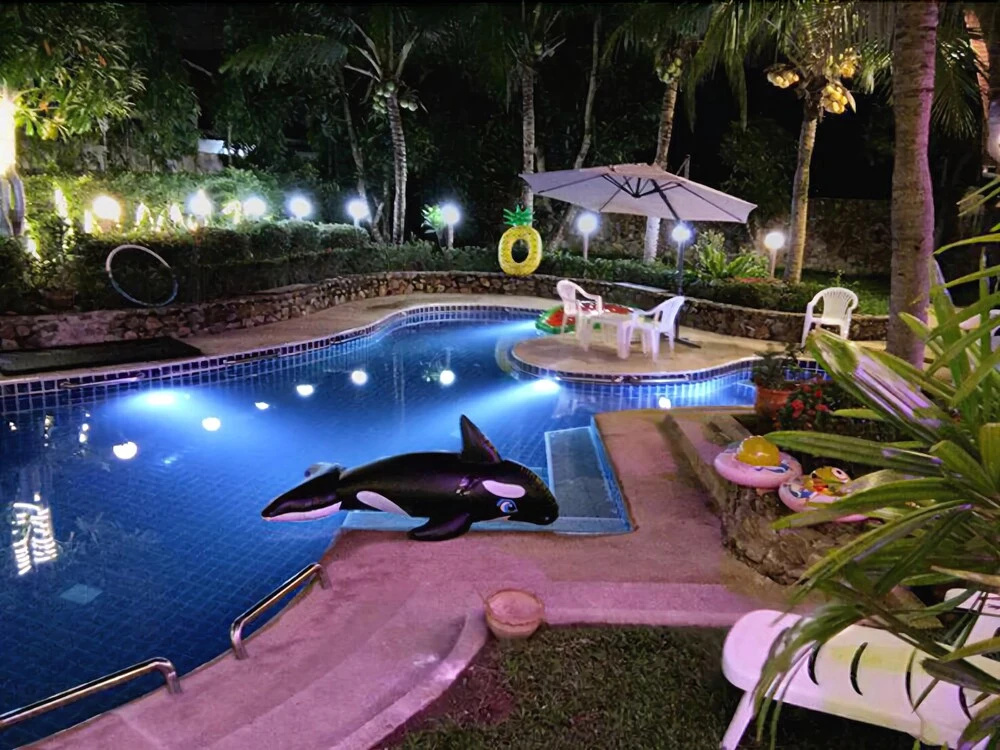 Baan Win House
