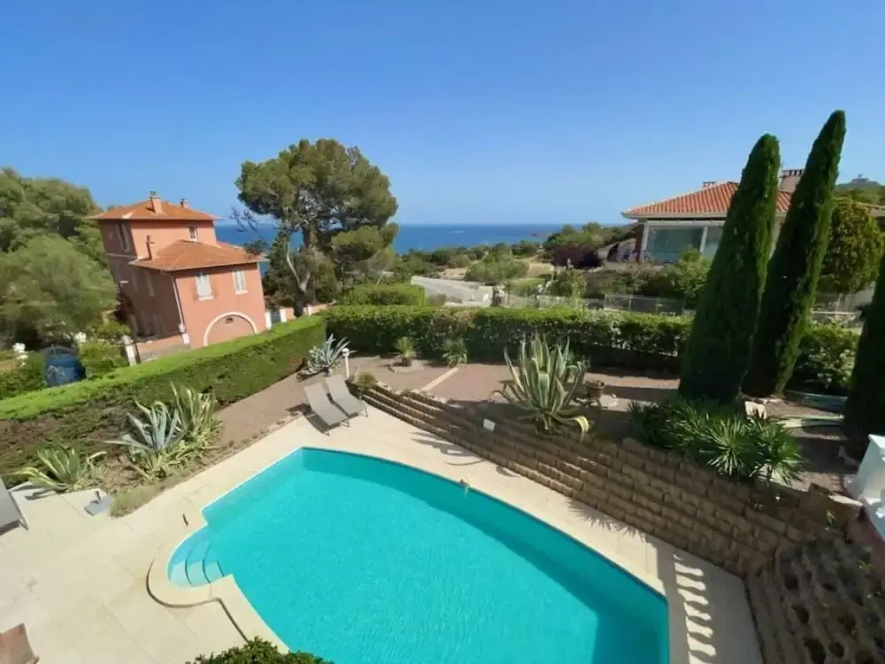 Rose Comfortable Holiday Residence