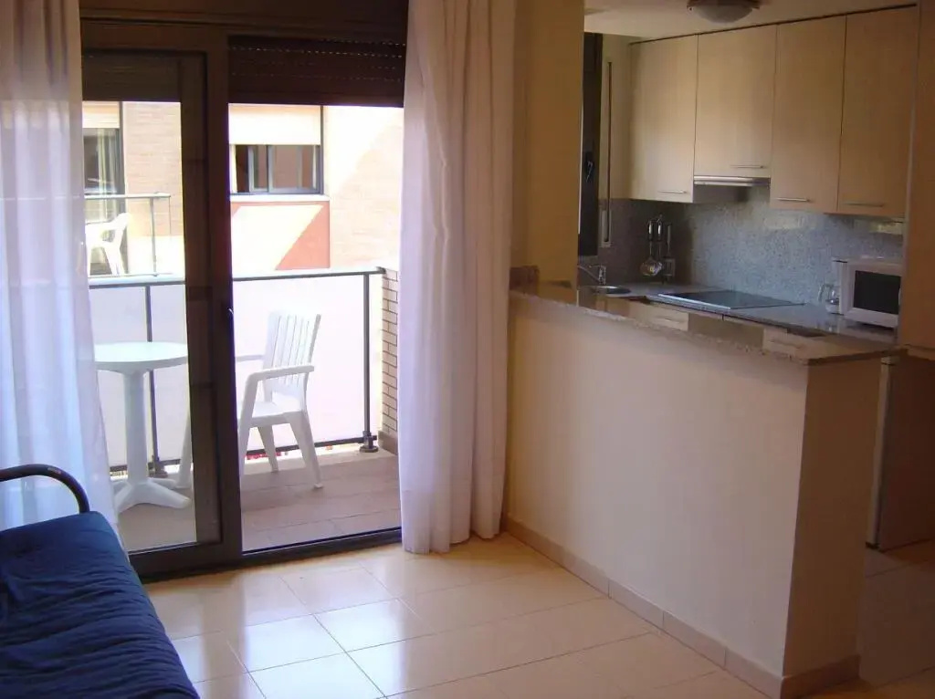 Rental Villa Lloret De Mar - Lloret De Mar 5 Bedrooms 9 Persons - Pop 16355