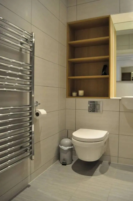 Modern 1 Bedroom Apartment in Brixton With Balcony