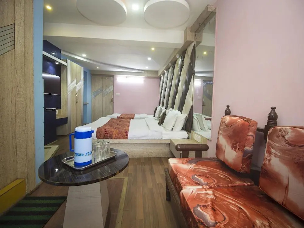 Goroomgo Broadway Annexe Darjeeling