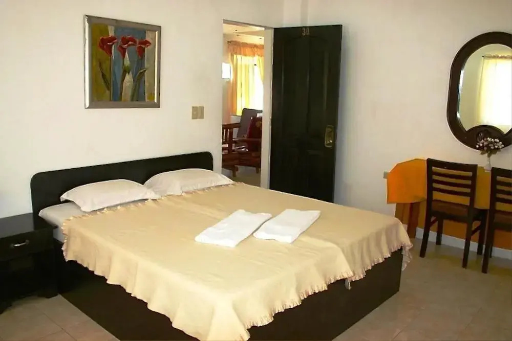 Velis Inn
