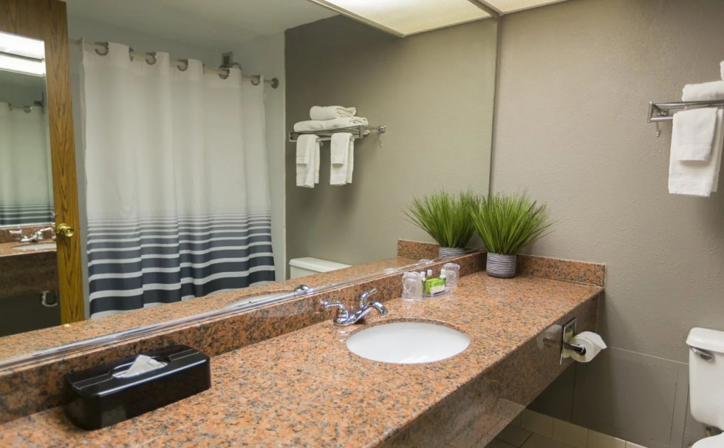 Capital Plaza Hotel