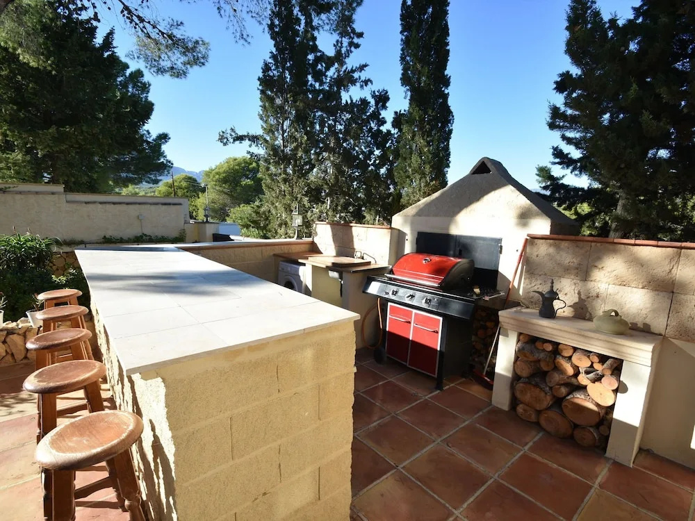 Sun-kissed Villa in Albir With Swimming Pool