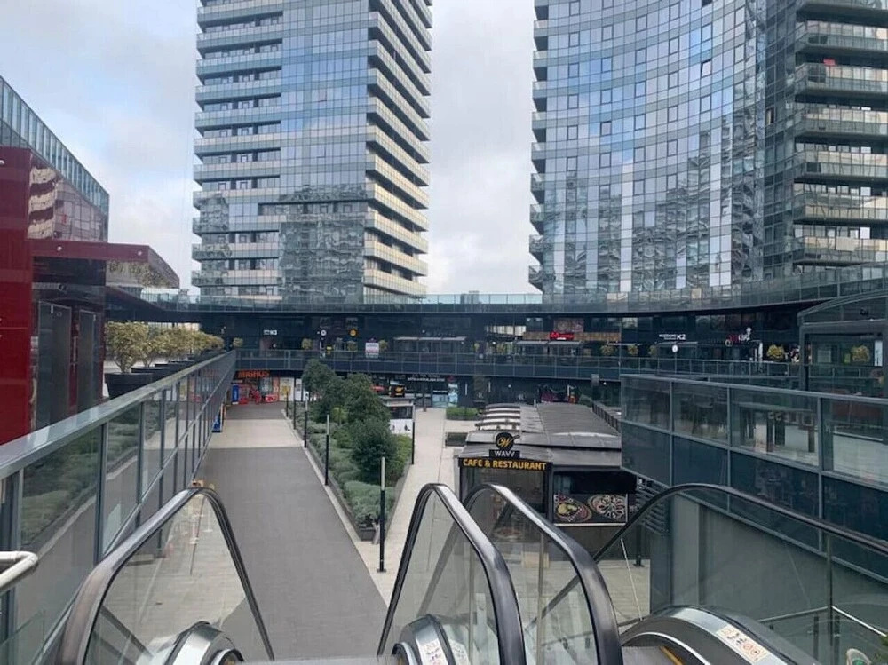 1 1 Balcony Deluxe Apart - Near Mall of Istanbul