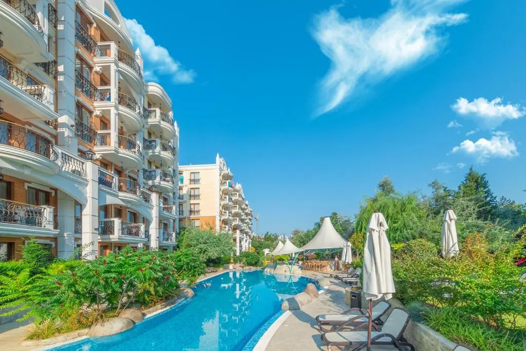 Harmony Suites Grand Resort