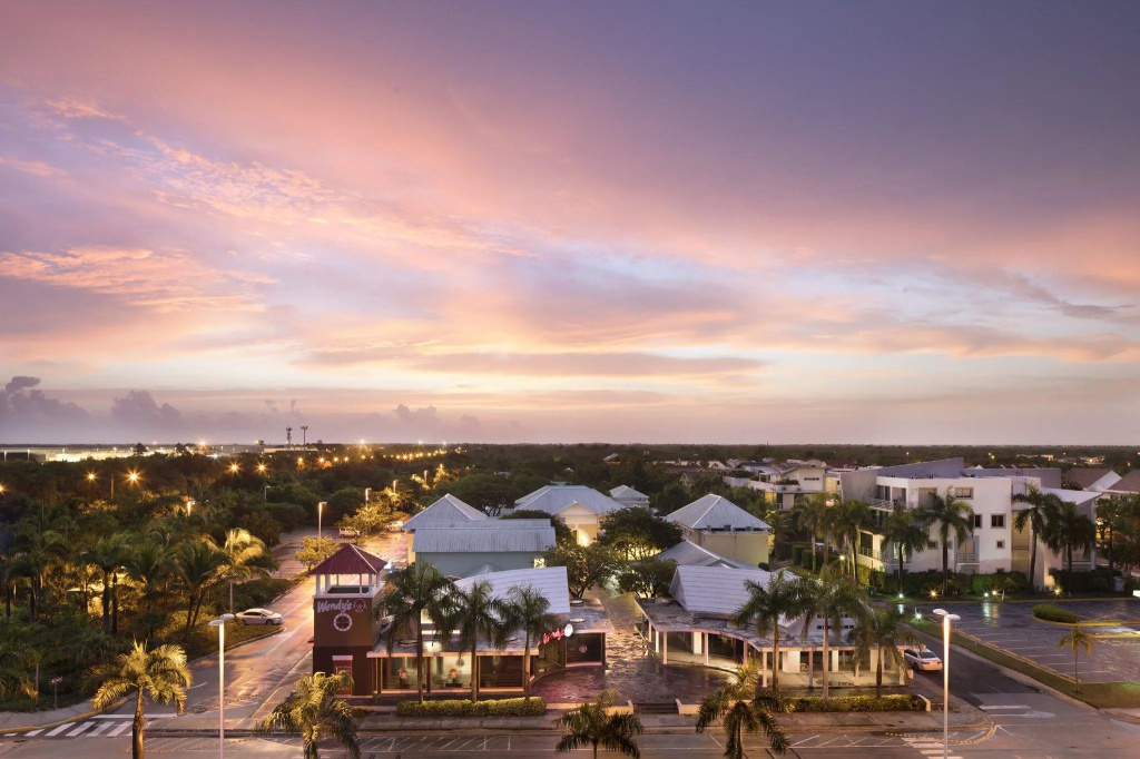 Four Points by Sheraton Punta Cana Village