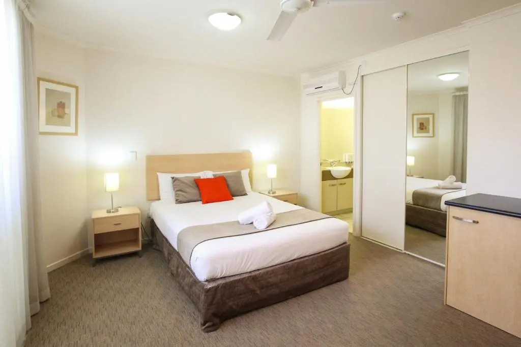 Caloundra Central Apartment Hotel Official