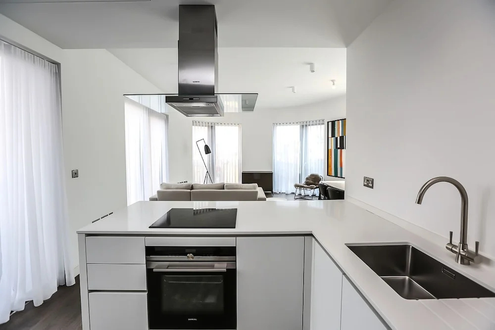 King John Court Apartments