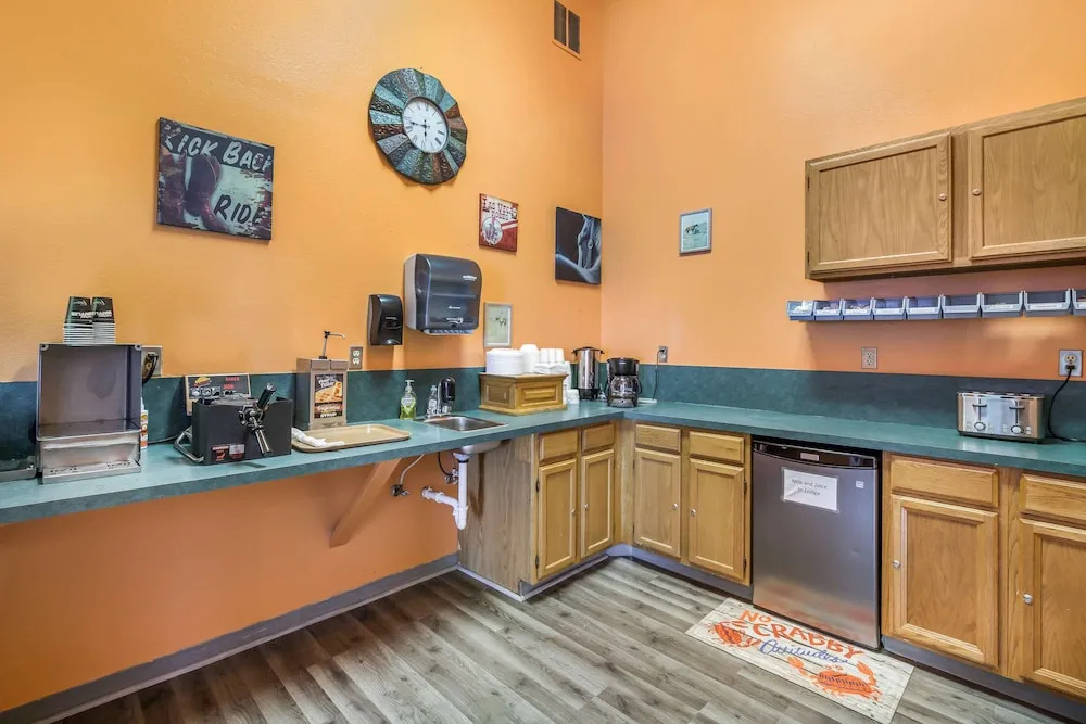 Beaver Creek Inn and Suites