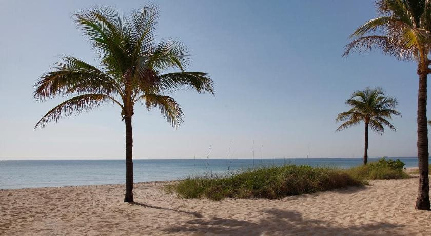 Windjammer Resort and Beach Club