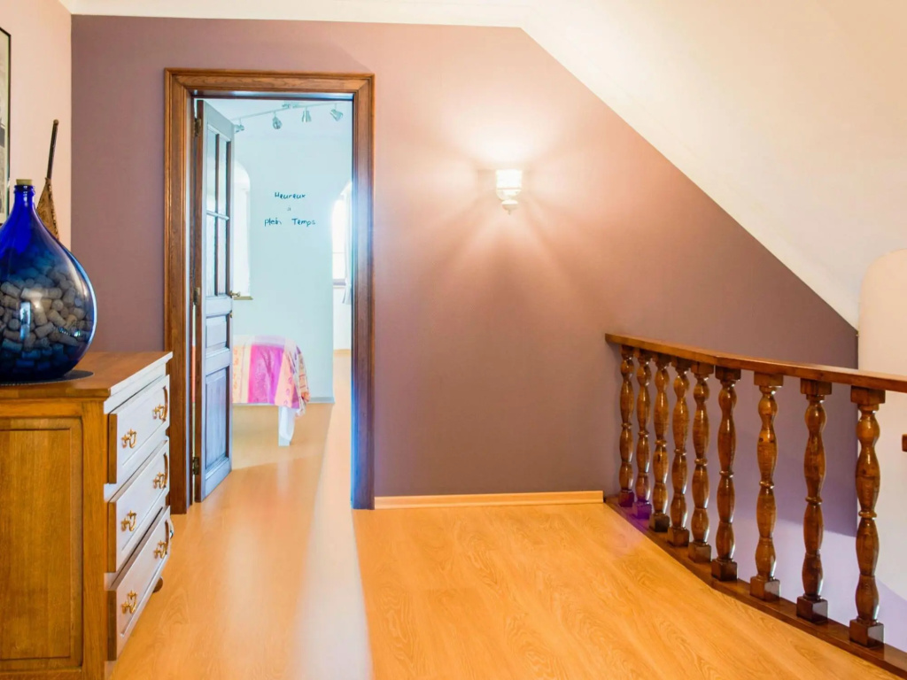 Appealing villa in Bièvre with garden