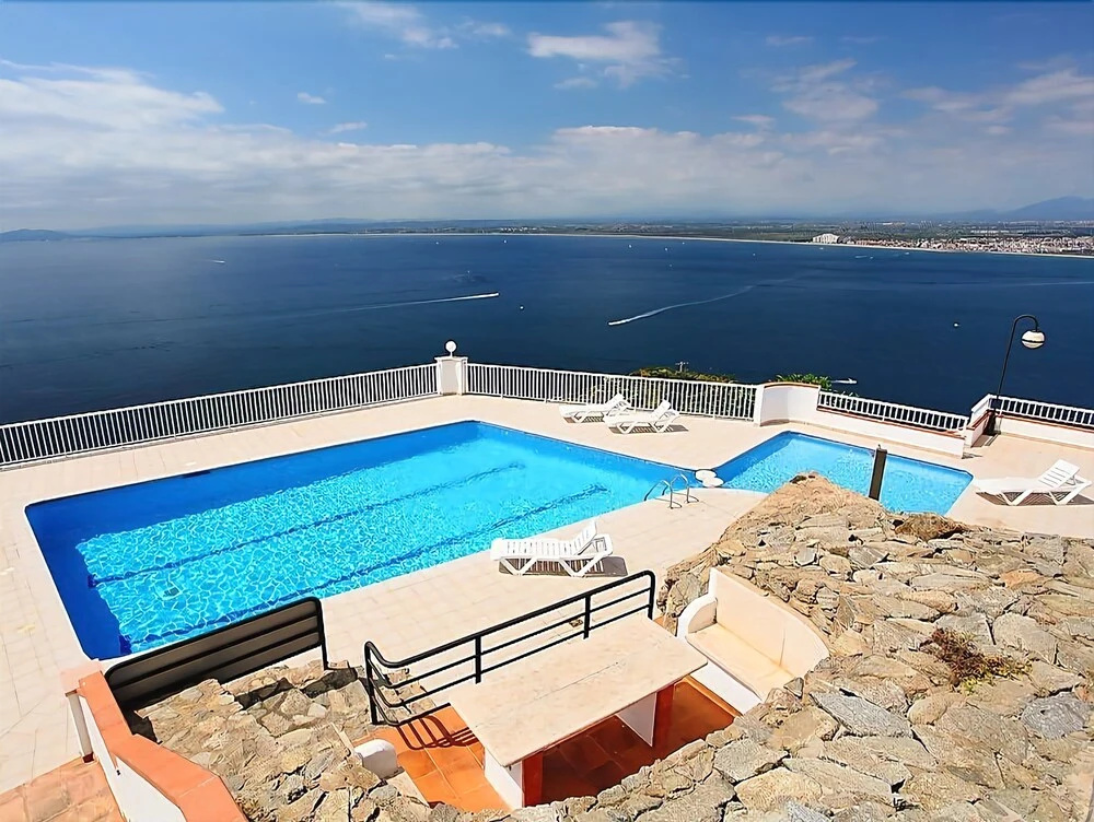 Apartamento 4058 - Residencial Puigrom, Bl. 4, Bjo B