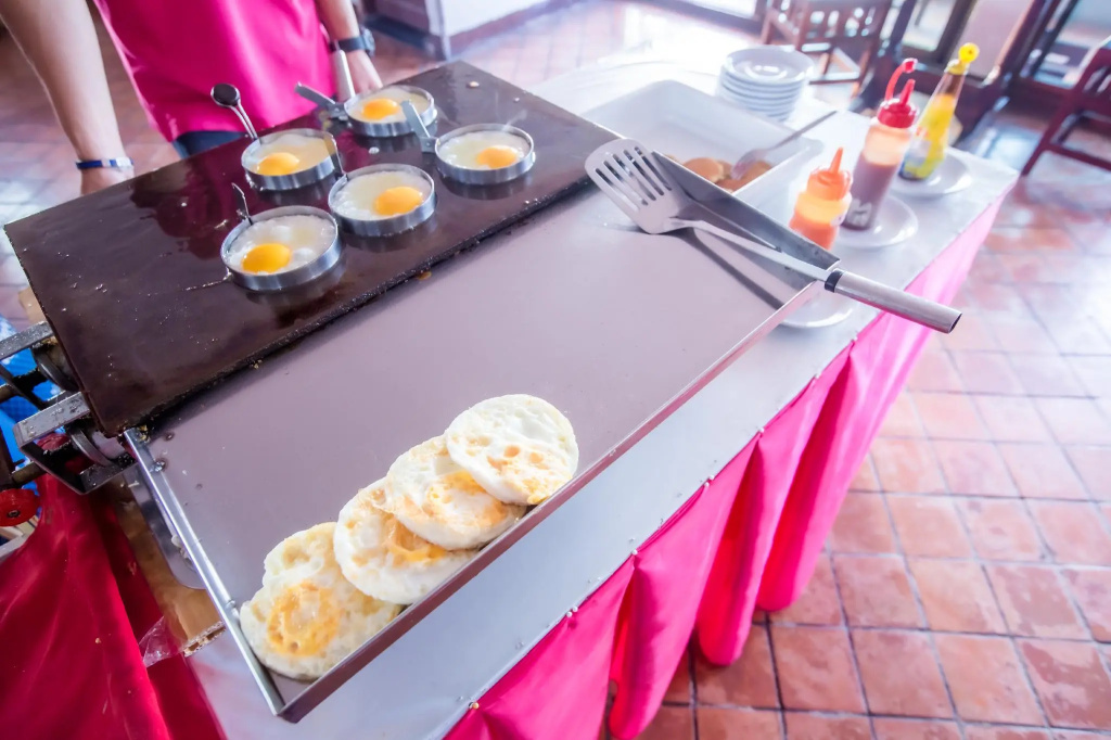 Chiang Roi 7 Days Inn