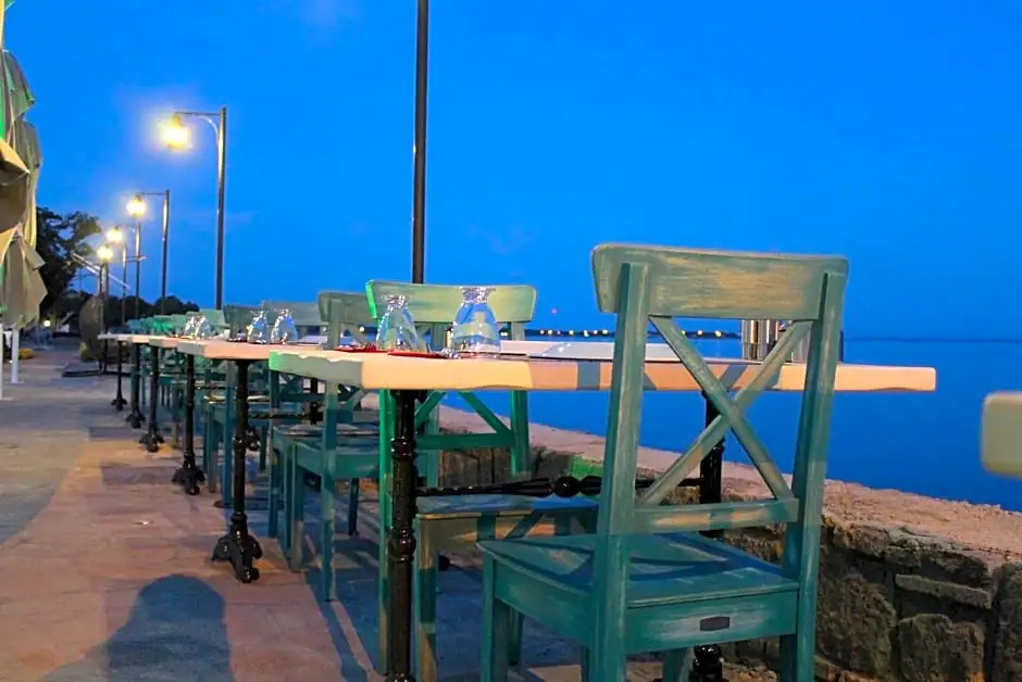 Assos Zeyti̇n Han Hotel Adults Only 12