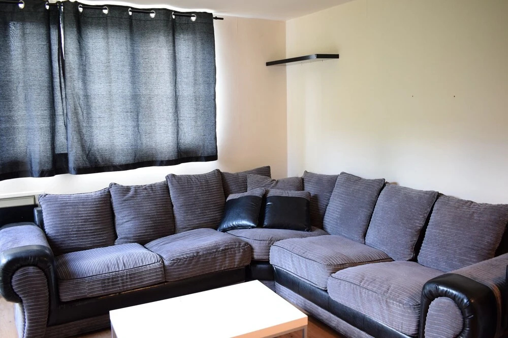 Greenwich 2 Bedroom Apartment
