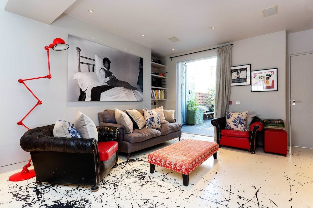 Colourful Cool in Notting Hill