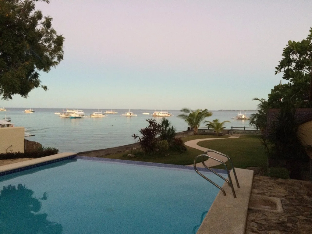 Feel Deep Dive Resort