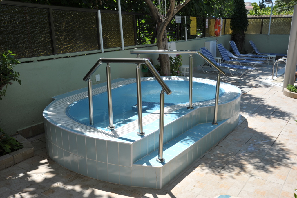 Anseli Hotel