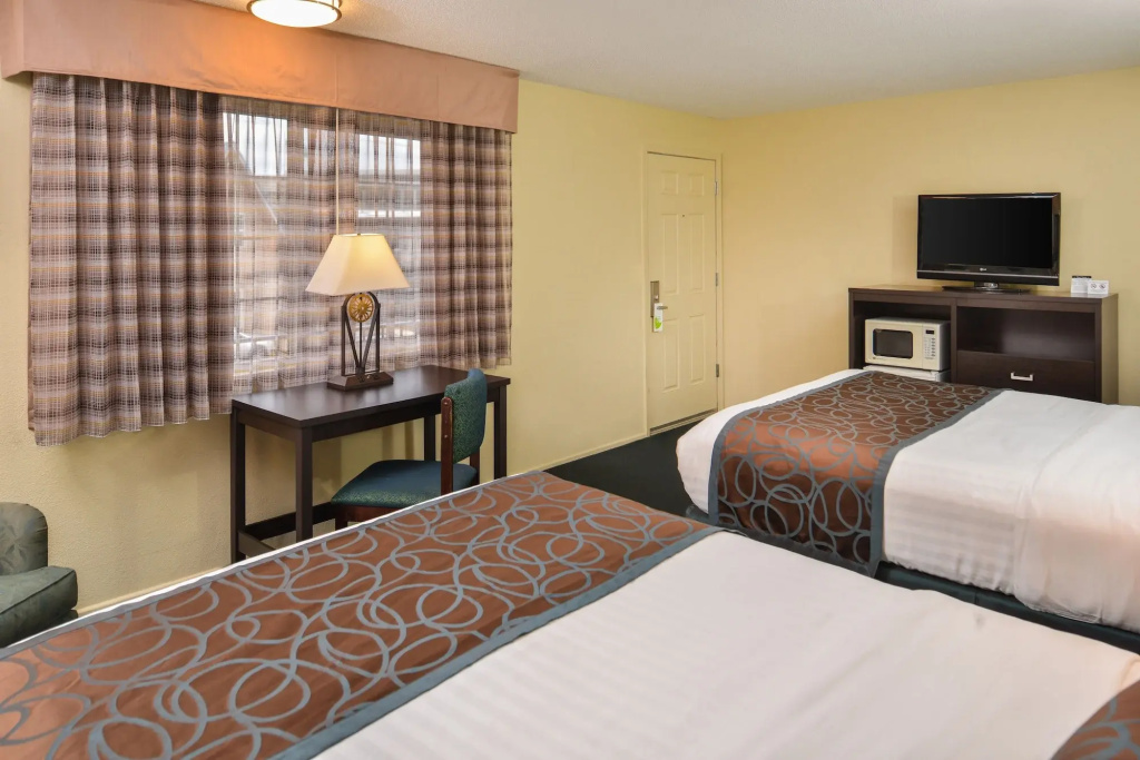 University Inn and Suites Eugene