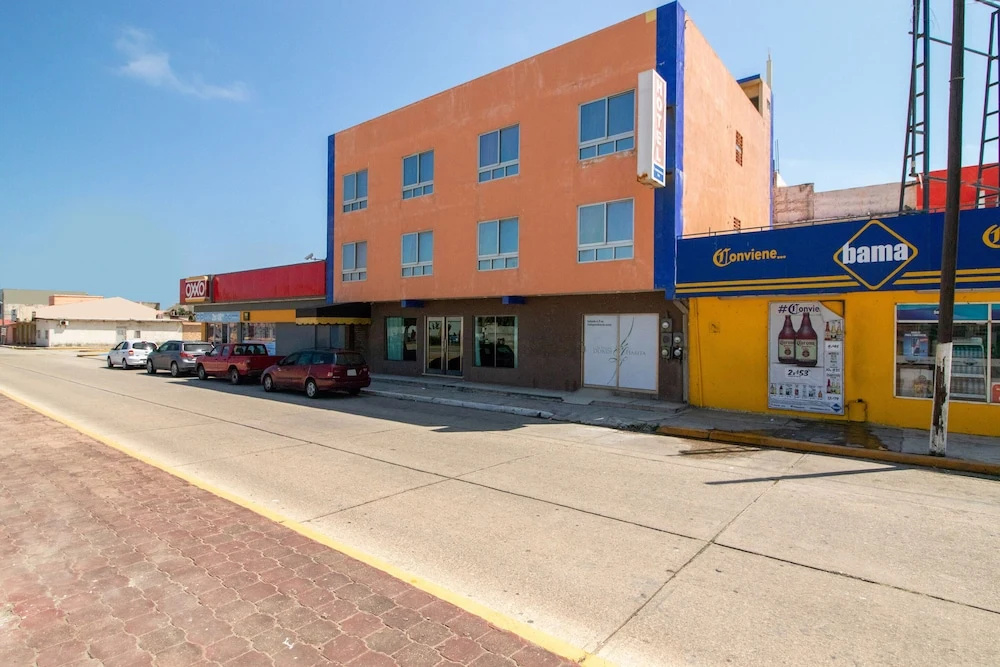 OYO Independencia Inn
