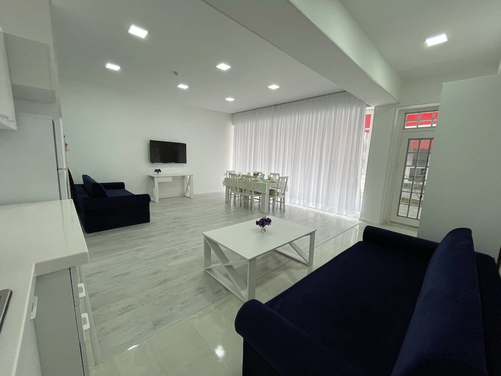 La Maison Blanche Baku