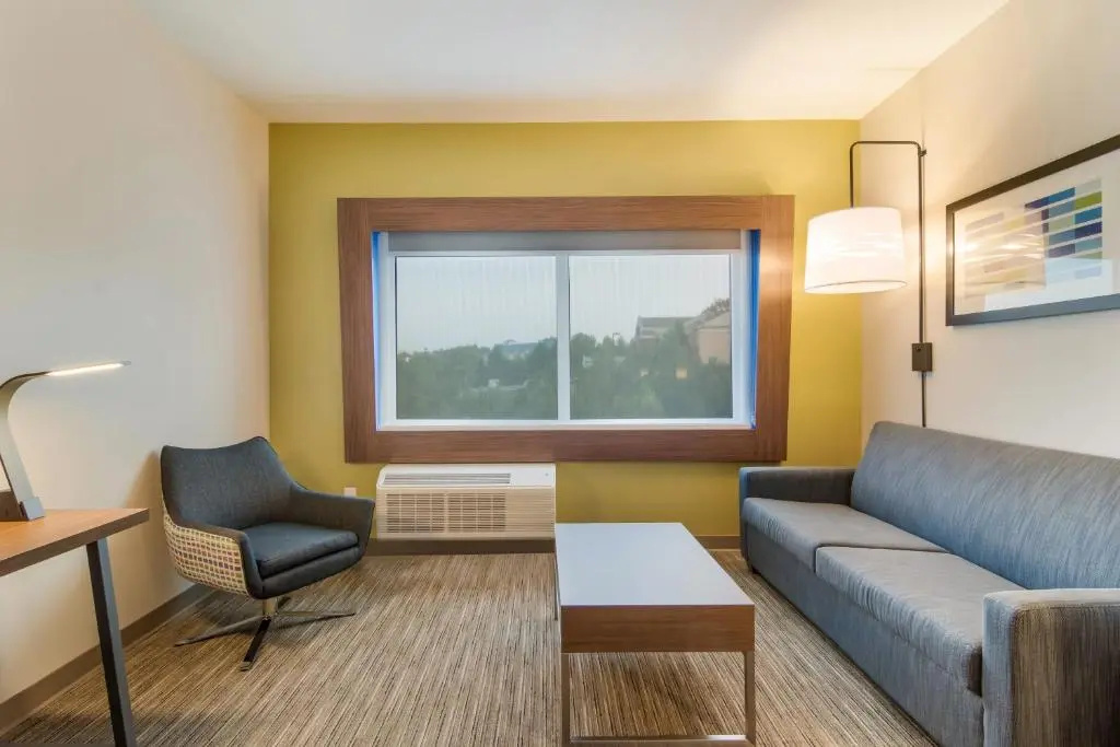 Holiday Inn Express & Suites - Asheboro by IHG