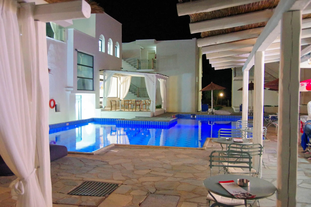 Esperides Hotel