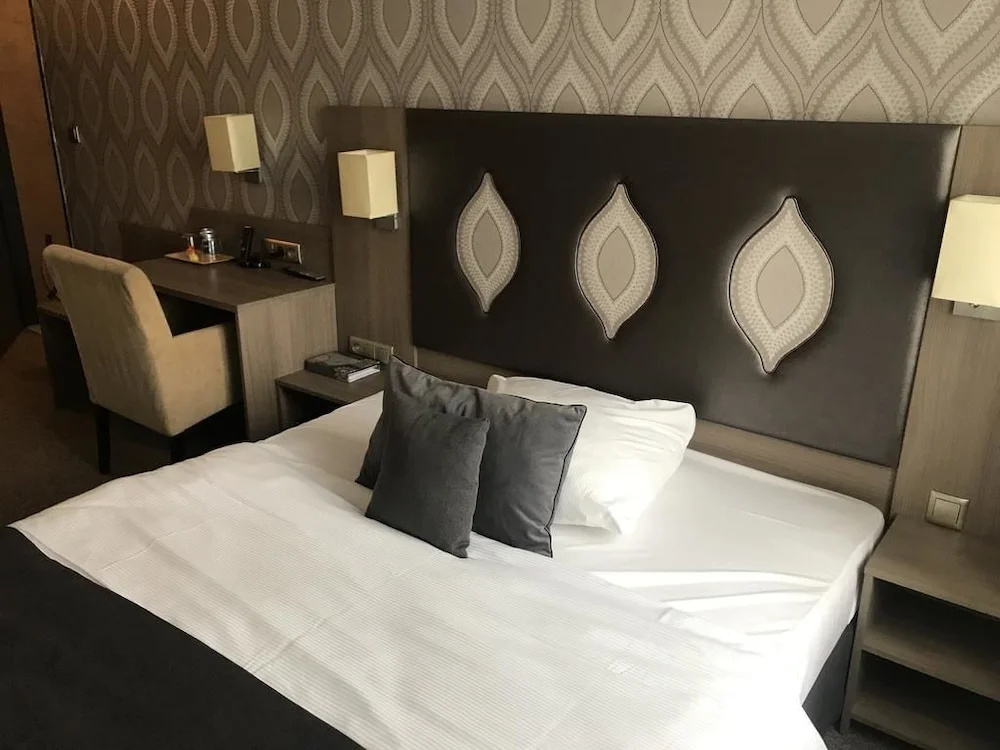 City Boutique Hotel