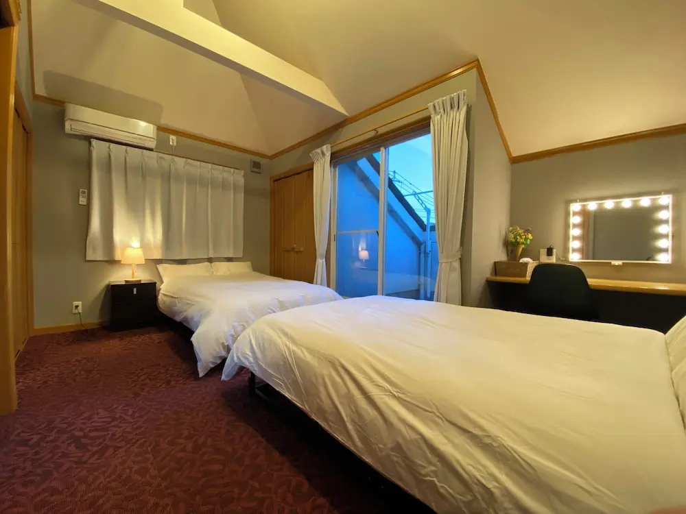 Five room 120