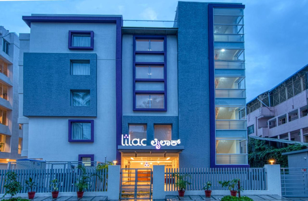 Lilac Hotel 5th Block